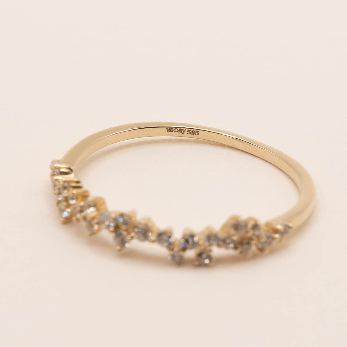 14k Solid Gold Starry Diamond Ring